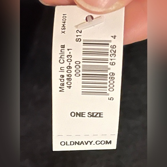 OLD NAVY BLACK FLANNEL PONCHO - Picture 4 of 4